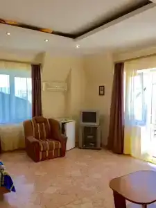 Московский - 80