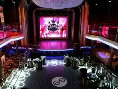 Royal Casino Spa & Resort - 8
