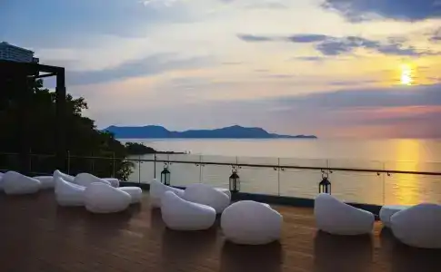 Renaissance Pattaya Resort & Spa - Sha Extra Plus - 12