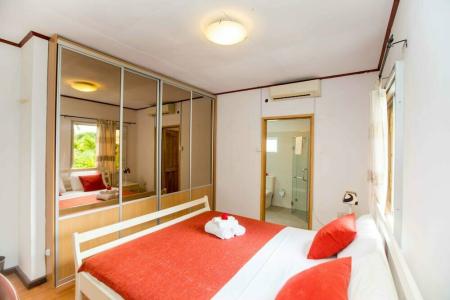 The Orchard Holiday Home - 13