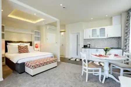 City Boutique Inn - 7