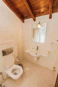 Gocek Unlu - 7