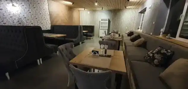 LOFT ROOM - 27