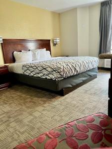 Rodeway Inn Airport - 1