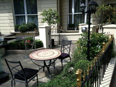 The Colonnade - 17