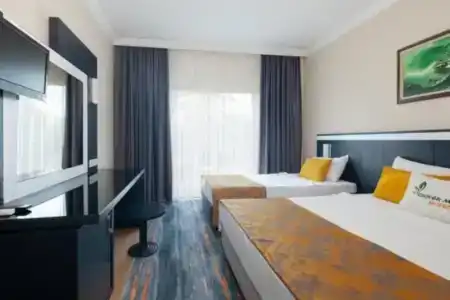 Clover Magic Park Side Otel - 15