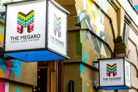 Megaro - 5