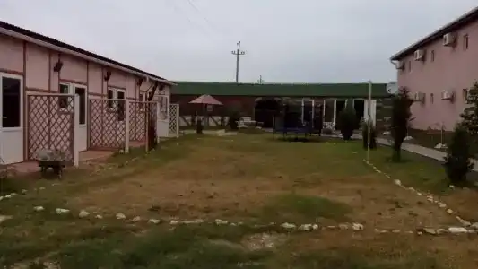 Дворик - 10