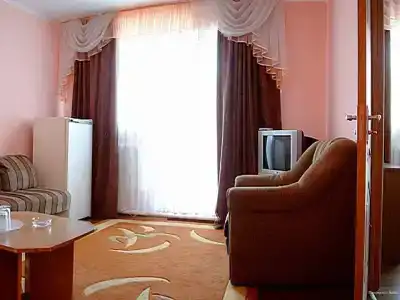 у Алины - 24