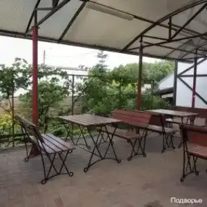 Подворье - 96