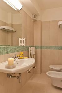 Derby Exclusive - 30