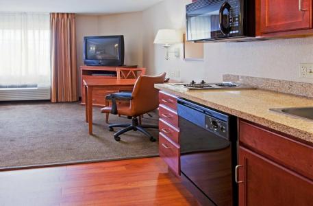 Candlewood Suites Fort Lauderdale Airport-Cruise, An Ihg - 36