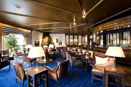 Hilton Amsterdam - 6