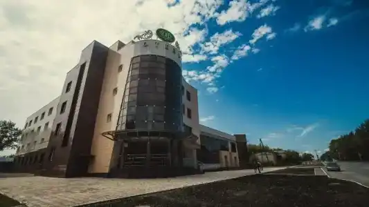 Green Hall - 0