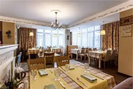 Губернский - 80