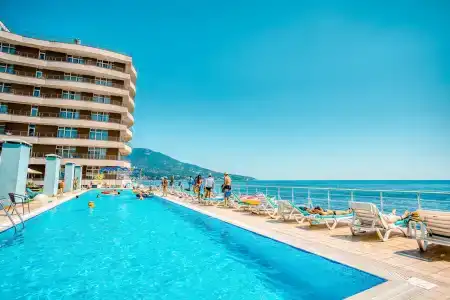 Ливадийский - 18