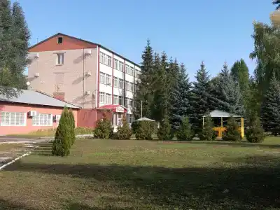 Нефтяник - 32