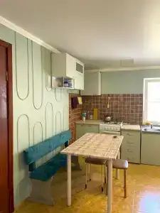у Виктора - 4