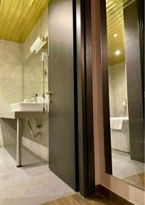 Barsuna hotel/bar - 38