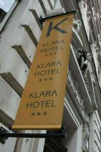 Klara - 49