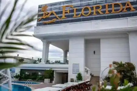 Florida Nha Trang - 11