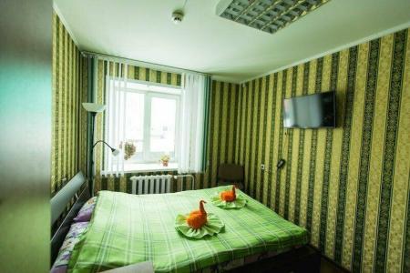 В центре - 49
