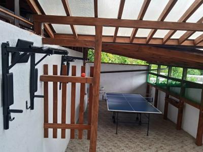 У Роберта - 30