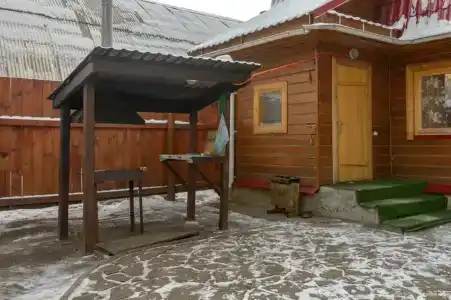 Русский дворик - 24