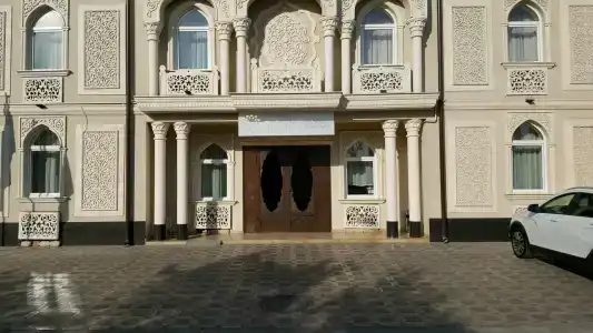 Orient Palace - 11