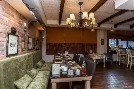 Губернский - 85