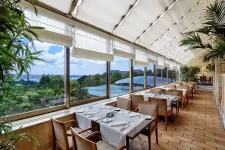 Hilton Istanbul Bosphorus - 8