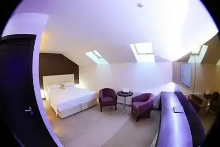 Lh & Spa - 2