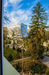 Весна - 2