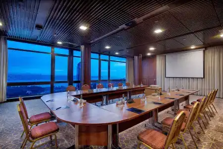 Hilton Istanbul Bosphorus - 4