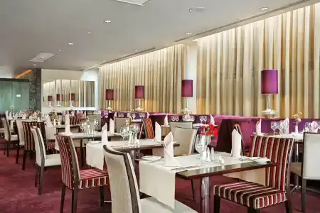 Hilton Dublin Kilmainham - 1