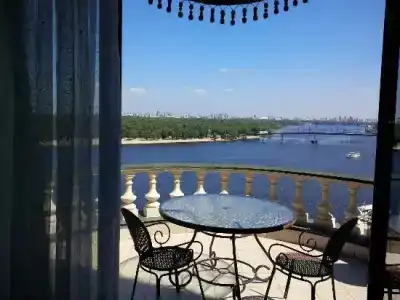 Fairmont Grand Kyiv - 3