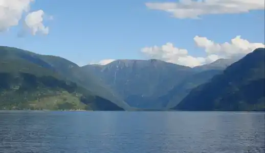 Лагуна - 3