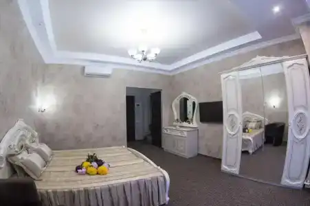 Даяна - 24