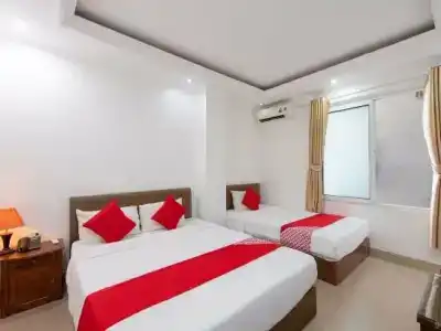 Reddoorz Plus Near Cau Giay Park - 18