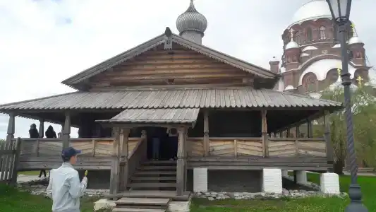 Монастырский Дом паломника - 1