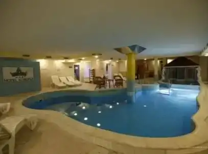 Korona Wellness, Rendezvény és Borszálloda - 0