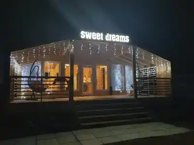 Sweet Dreams - 5