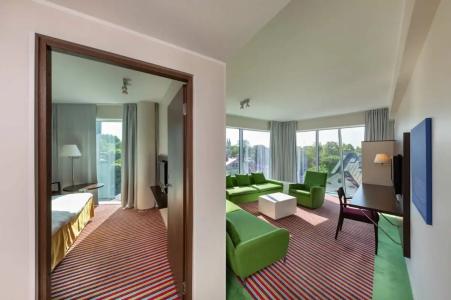 Park Inn by Radisson Meriton Conference & Spa Tallinn - 40