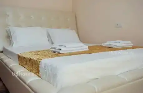 Лев - 4