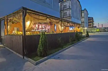 Luxury House - 4