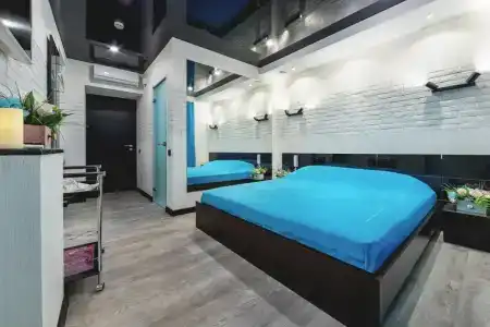 Алекс отель на Жуковского - 1