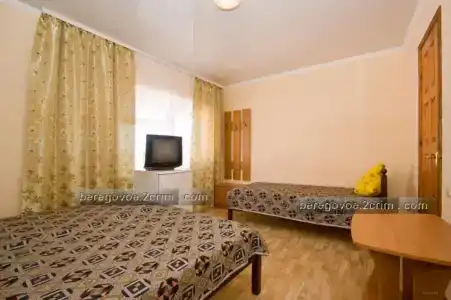 Мини-гостиница Золотой лев - 4