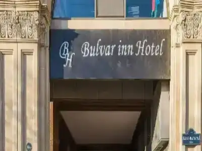 Boulevard Inn - 9