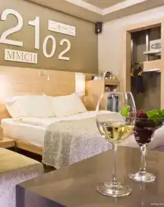 Ramada by Wyndham Istanbul Pera - 16