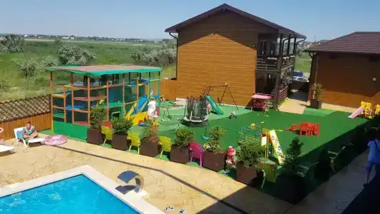 Sunny village - 7